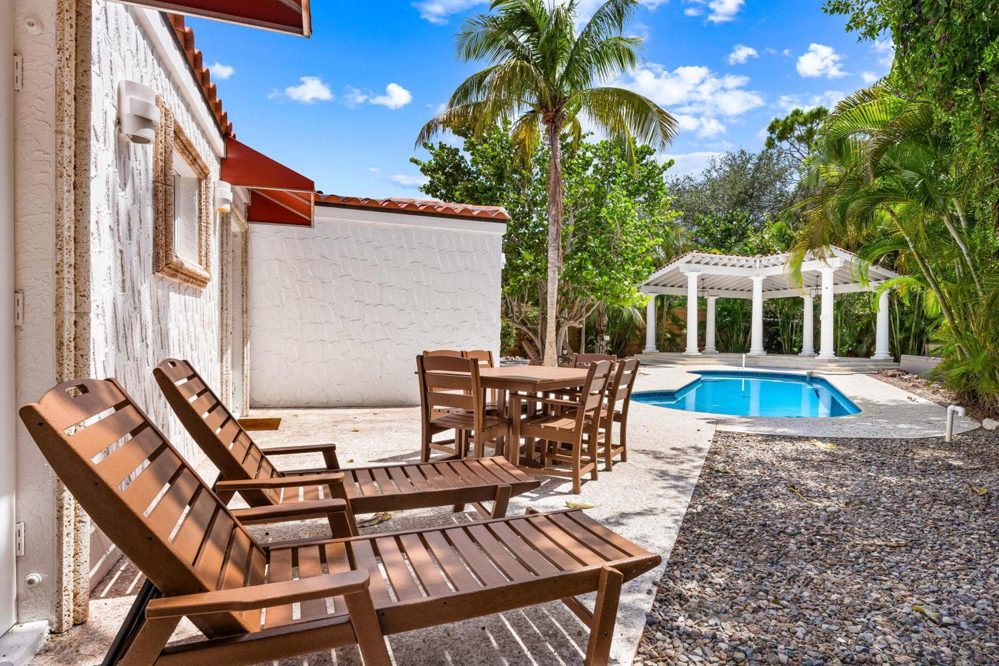 Crescent Beach Villas Siesta Key Exterior foto
