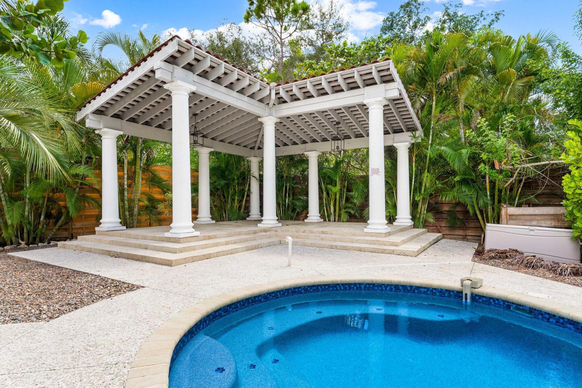 Crescent Beach Villas Siesta Key Exterior foto